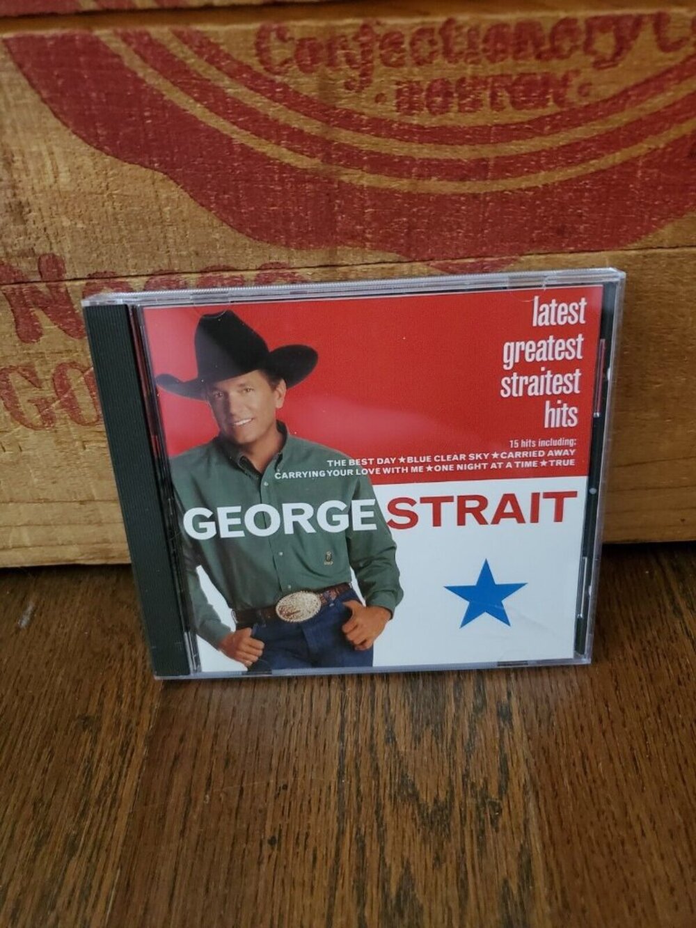 Latest Greatest Straitest Hits, Strait, George VERY GOOD